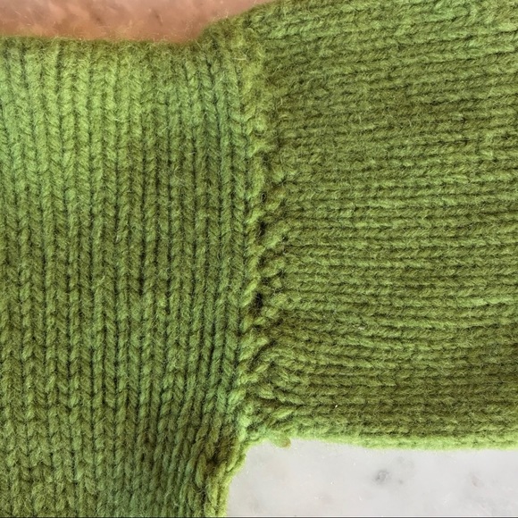 Hand Knit Chunky Oversized Turtle Neck Sweater - Picture 5 of 7